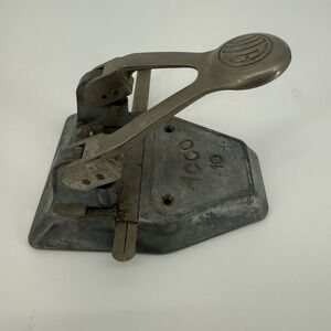 Acco Paper Punch, VTG Metal 2 Hole Puncher, Office Holepunch Retro Paper Puncher